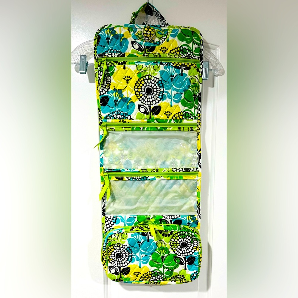 Vera Bradley Lime’s Up Hanging Organizer